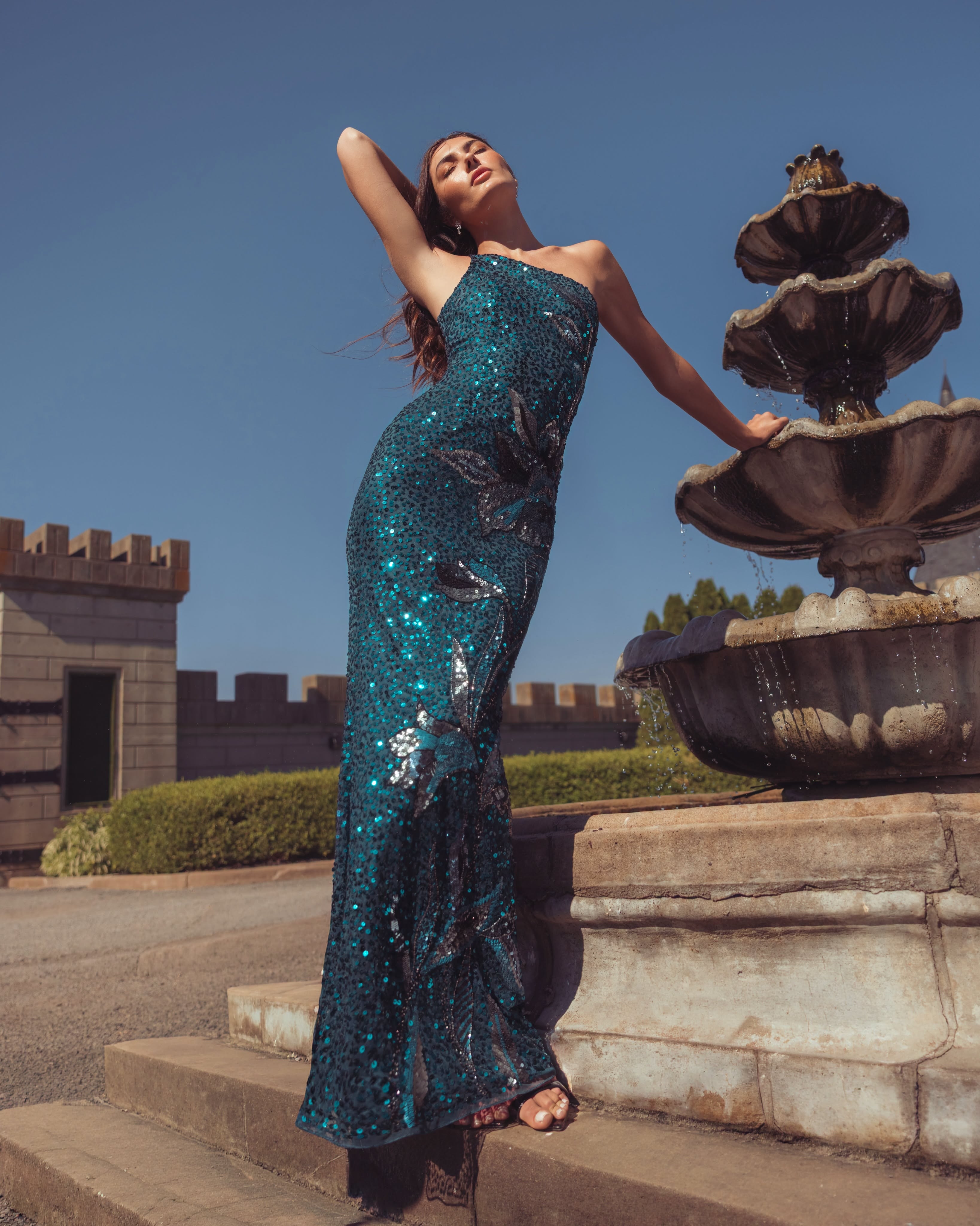 Mac Duggal