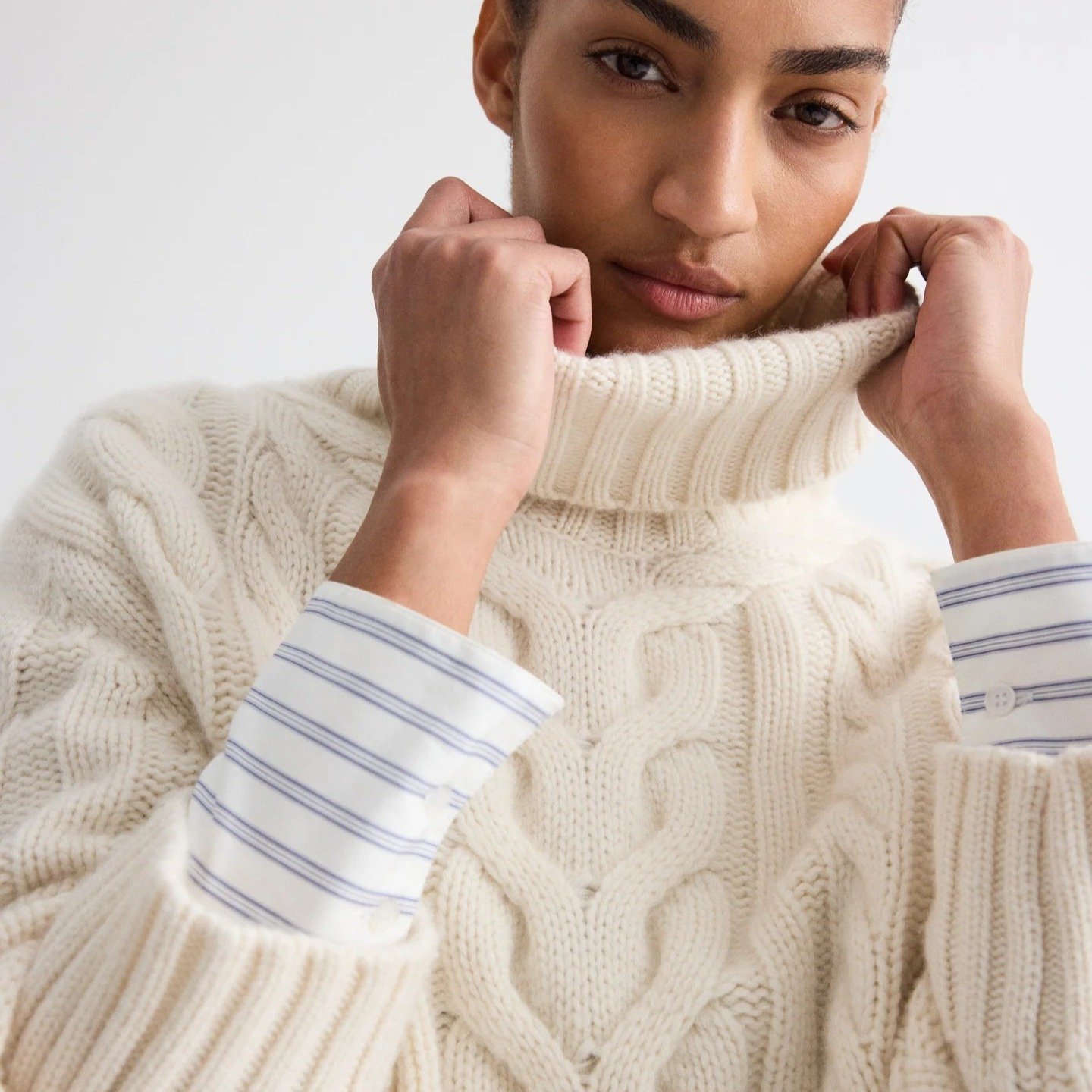 Traveling T Neck Sweater in Cashmere
