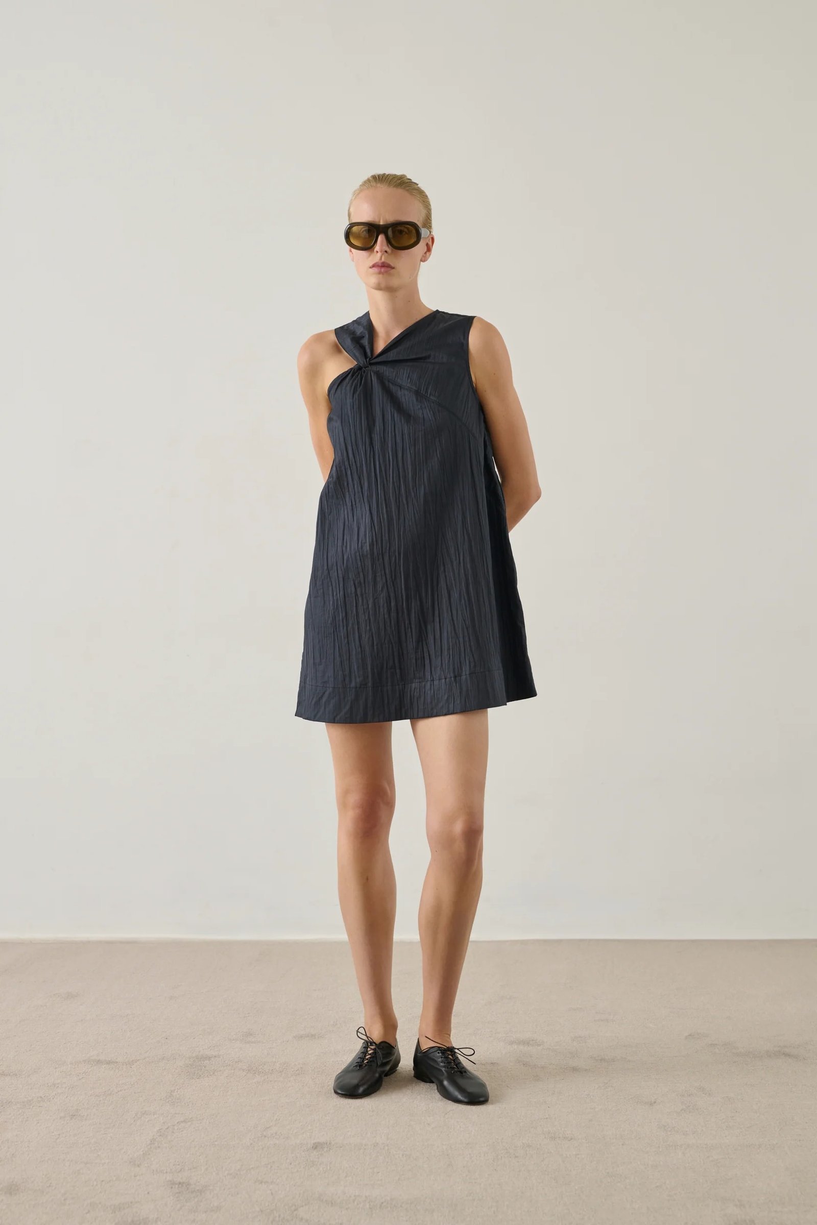 Imani Short Dress in Pleated Cotton Twill