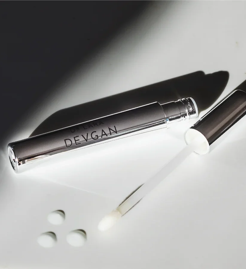 Dr. Lara Devgan Platinum Lip Plump Review: A Surgeon’s Take on Fuller Lips