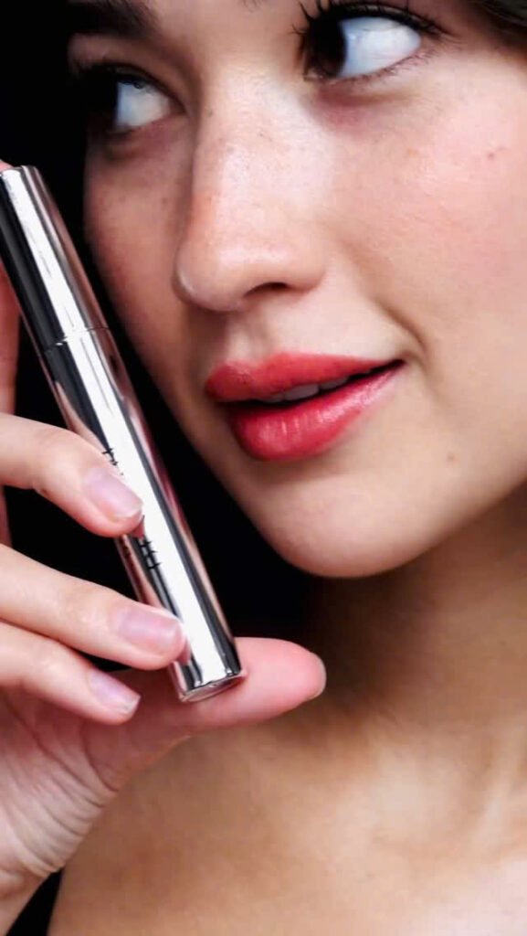 Dr. Lara Devgan Platinum Lip Plump Review: A Surgeon’s Take on Fuller Lips
