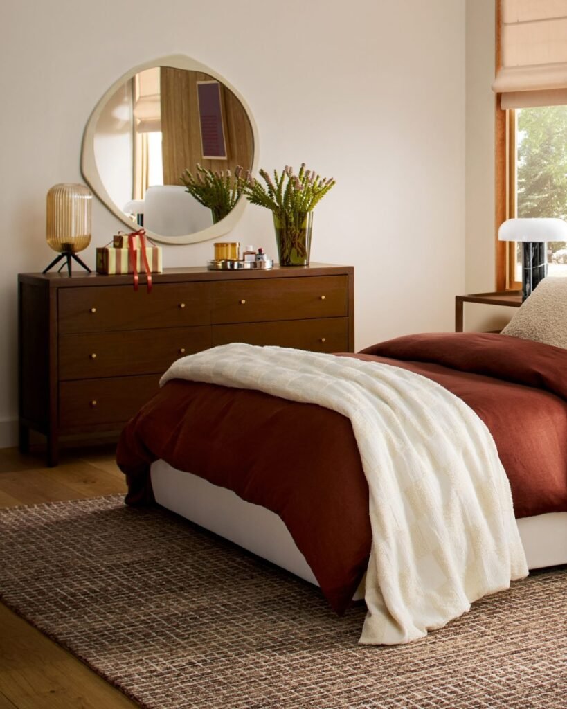 AllModern Sabine Accent Mirror Review: Does This Round Wall Mirror Earn Its Spot?
